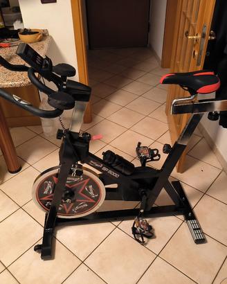 cyclette con volano 