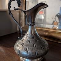 Vaso peltro con manico