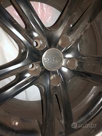 4 cerchi usati con gomme invern.