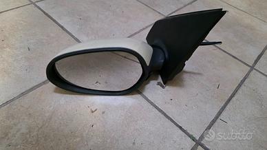 specchietto lancia Y