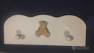 Appendiabiti per cameretta