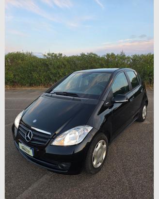 MERCEDES-BENZ A 160 CDI BlueEFFICIENCY Executive