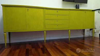 Mobile vintage riverniciato