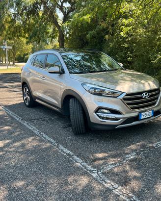 Hyundai 185 CV FULL OPTIONAL