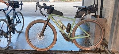 GRAVEL BIKEPACKING taglia M