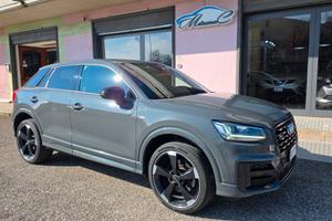 Audi Q2 35 TDI quattro S line Black Edition Stroni