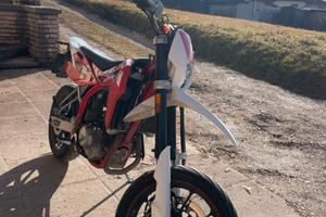 Swm sm 125 R