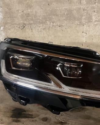 FARO ANTERIORE  DX VOLKSWAGEN T6 MULTIVAN Full LED