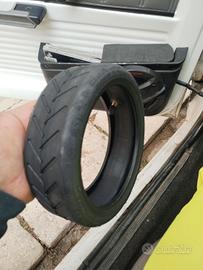 Pneumatico + camera d'aria nuovi 