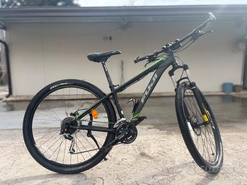 MTB 29 Fuji Nevada 1.4 TRATTABILE