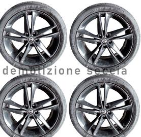 04 CERCHI e Gomme 19° p Nissan Qashqai j11 ( NERI 