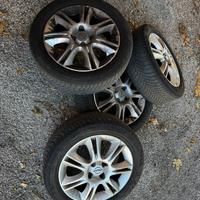 Cerchi  in lega 16”