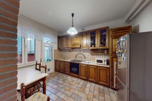 Appartamento ristrutturato al primo piano in zona