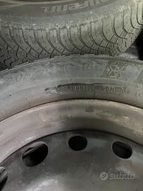 4 cerchi da 16 Ford con gomme