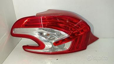 STOP FANALE POSTERIORE SINISTRO PEUGEOT 208 Serie