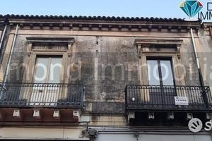 Soluzione singola con garage a fiumefreddo