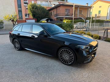 Mercedes C 220d 4MATIC AMG Line Travel Edition