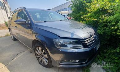 Ricambi usati per VW Passat 1.60 diesel del 2011