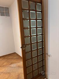 Porta in legno scorrevole