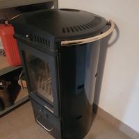 Stufa legna marca Splendid ancora funzionante