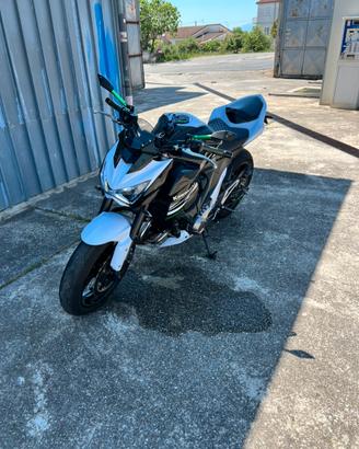 Kawasaki Z800