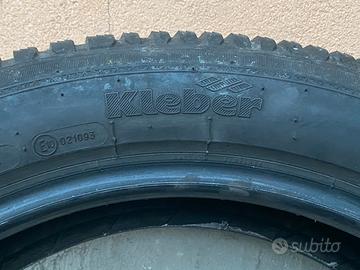 Stock di gomme invernali marca Kleber