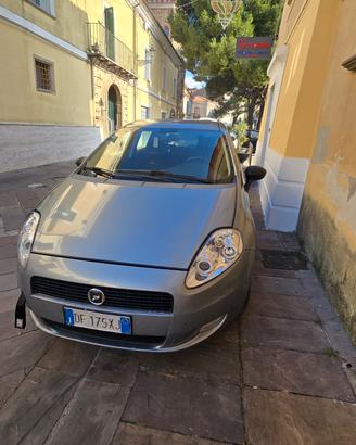 Fiat Grande Punto 2006  1300 cc 75cv 