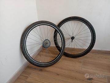 coppia cerchi 26 con pacco pignoni