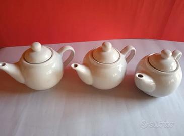 Tris di Teiere/Lattiere in Ceramica Bianca – Stil