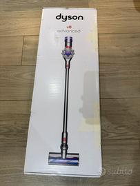 DYSON V8 ADVANCED