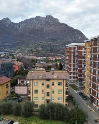 Appartamento di 92 m² con 3 locali e box auto a Ma