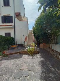 Villetta con giardino a 200 mt dal mare