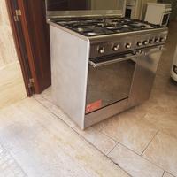 cucina 5 fuochi con forno Ventilato 