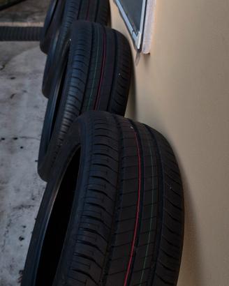 Gomme pneumatici 205/45R17