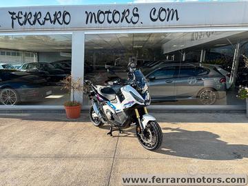 Honda X-ADV 750 limited edition 2025/ KM 0 Tuo a s