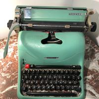 Macchina da scrivere Olivetti Lexikon 80
