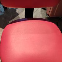 Poltroncina imbottita con ruote