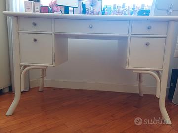 Scrivania stile shabby