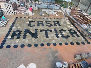 Cementine vecchie esagonali