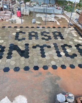 Cementine vecchie esagonali