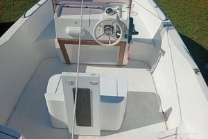 Barca fiart marea 20 anno  2004