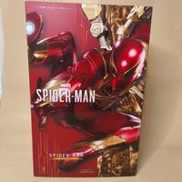 Hot Toys Spiderman Iron Spider VGM 038