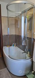 Vasca da bagno con cabina doccia Teuco