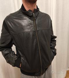 Giacca di pelle nera 