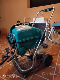 elettrodomestico per pulizie