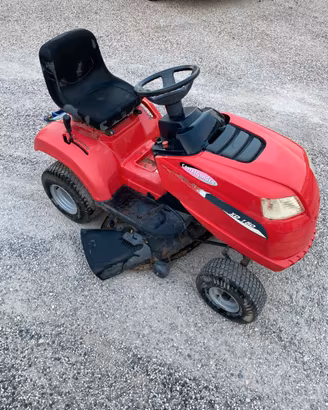 Trattorino tagliaerba Castelgarden XD 150