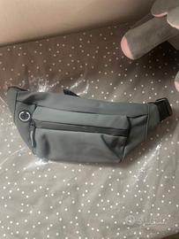 Marsupio grigio con 3 tasche