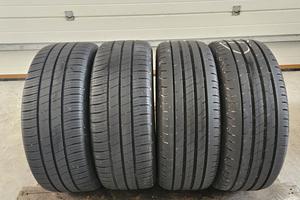 4 gomme Goodyear  205 55 16 estive