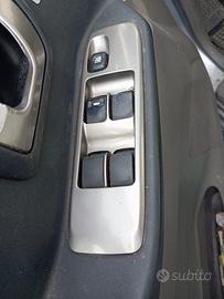 pulsantiera MITSUBISHI PAJERO GLS anno 2005