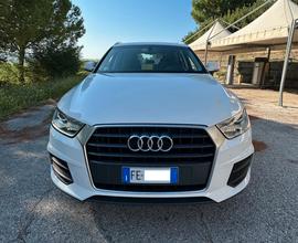 Audi Q3 TDI 120CV Business